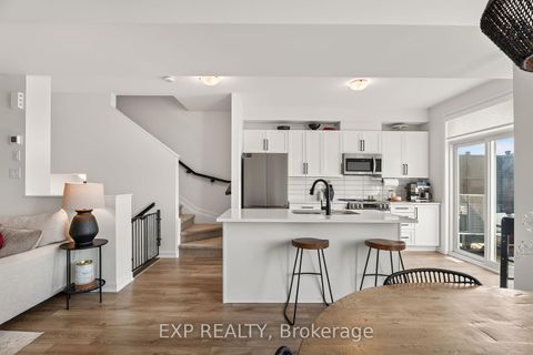 Photo 17 at 532 Aglish Mews, Nepean (Half Moon Bay), Ottawa