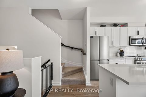 Photo 26 at 532 Aglish Mews, Nepean (Half Moon Bay), Ottawa