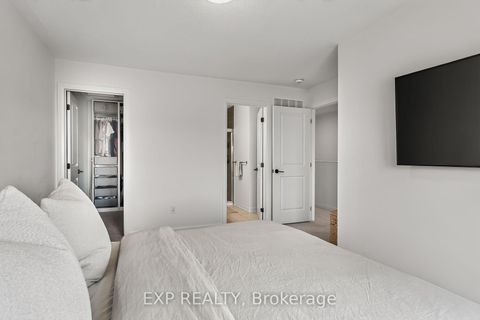 Photo 32 at 532 Aglish Mews, Nepean (Half Moon Bay), Ottawa
