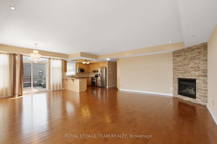 Photo 14 at 401 - 659 Sue Holloway Drive, Nepean (Strandherd), Ottawa