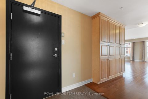 Photo 5 at 401 - 659 Sue Holloway Drive, Nepean (Strandherd), Ottawa