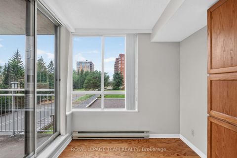 Photo 16 at 201 - 100 Grant Carman Drive, Nepean (Borden Farm/Stewart Farm/Carleton Heights/Parkwood Hills), Ottawa