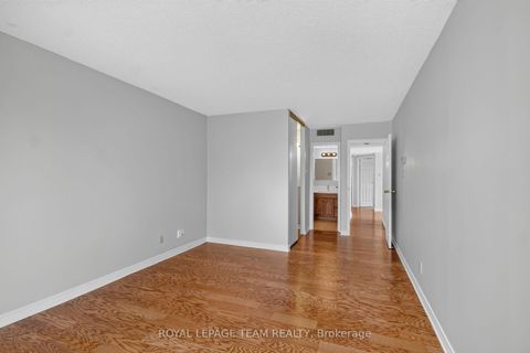 Photo 24 at 201 - 100 Grant Carman Drive, Nepean (Borden Farm/Stewart Farm/Carleton Heights/Parkwood Hills), Ottawa