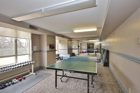 Photo 37 at 201 - 100 Grant Carman Drive, Nepean (Borden Farm/Stewart Farm/Carleton Heights/Parkwood Hills), Ottawa