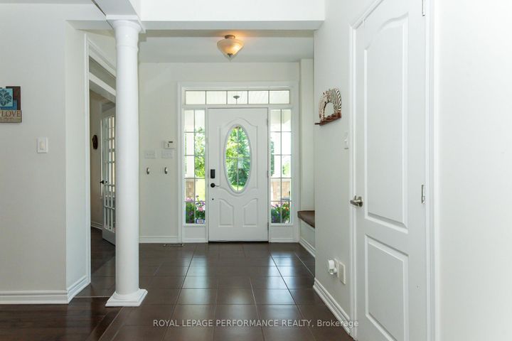 Photo 3 at 2744 Grand Vista Circle, Nepean (Half Moon Bay), Ottawa