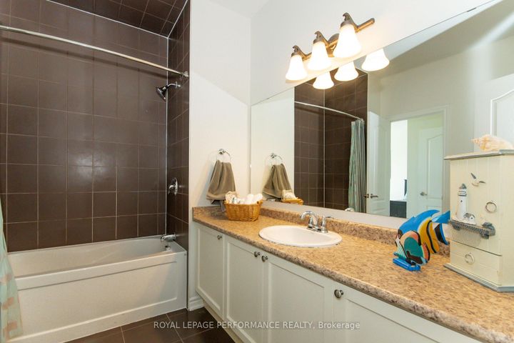Photo 34 at 2744 Grand Vista Circle, Nepean (Half Moon Bay), Ottawa