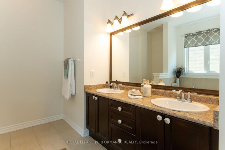 Photo 37 at 2744 Grand Vista Circle, Nepean (Half Moon Bay), Ottawa