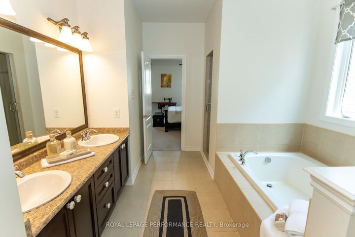 Photo 39 at 2744 Grand Vista Circle, Nepean (Half Moon Bay), Ottawa