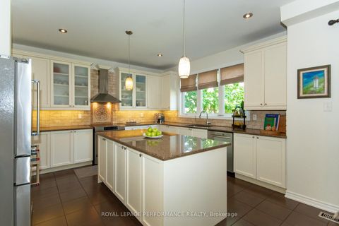Photo 15 at 2744 Grand Vista Circle, Nepean (Half Moon Bay), Ottawa