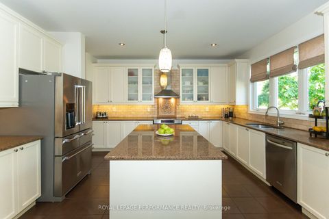 Photo 16 at 2744 Grand Vista Circle, Nepean (Half Moon Bay), Ottawa