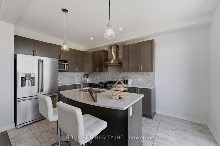Photo 10 at 42 CLONFADDA Terrace, Nepean (Half Moon Bay), Ottawa