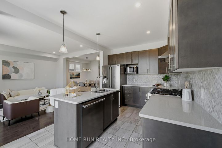 Photo 11 at 42 CLONFADDA Terrace, Nepean (Half Moon Bay), Ottawa