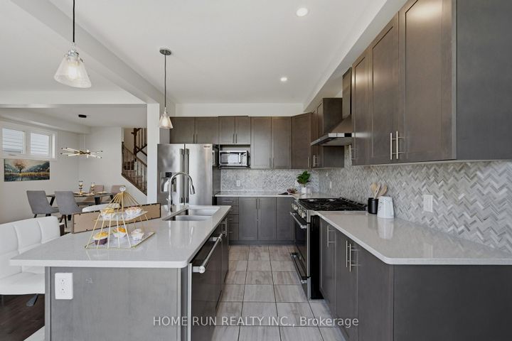 Photo 12 at 42 CLONFADDA Terrace, Nepean (Half Moon Bay), Ottawa