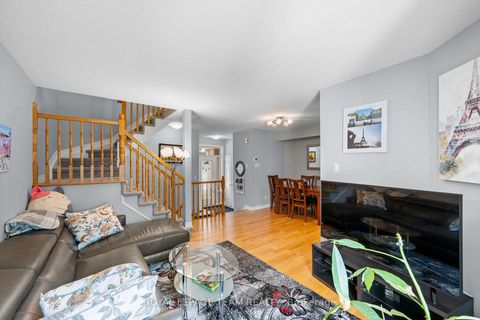 Photo 16 at 193 Thornbury Crescent, Nepean (Centrepointe), Ottawa