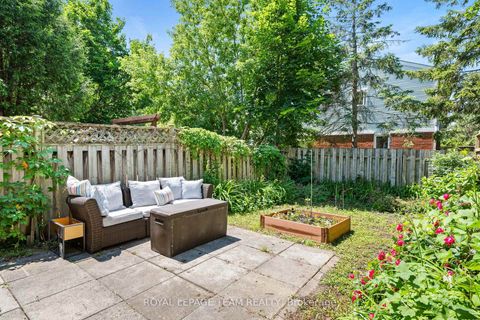 Photo 31 at 193 Thornbury Crescent, Nepean (Centrepointe), Ottawa