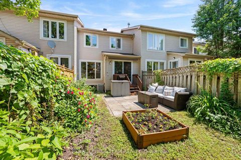 Photo 33 at 193 Thornbury Crescent, Nepean (Centrepointe), Ottawa