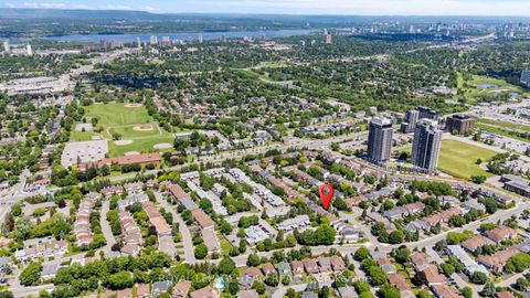 Photo 43 at 193 Thornbury Crescent, Nepean (Centrepointe), Ottawa