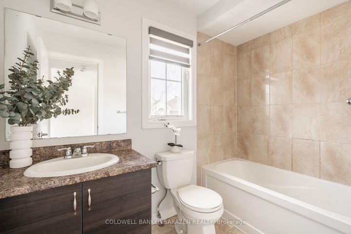 Photo 42 at 677 Broad Cove Crescent, Nepean (Half Moon Bay), Ottawa