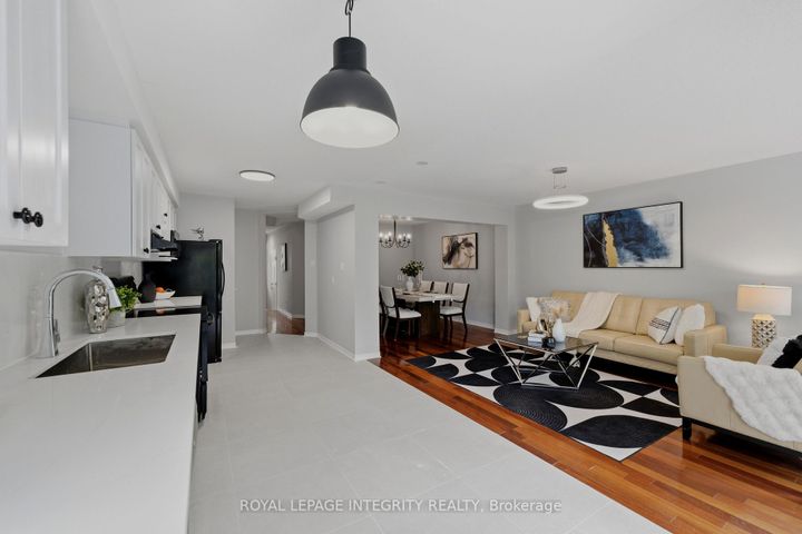 Photo 8 at 160 DEERCROFT Avenue, Nepean (Longfields), Ottawa