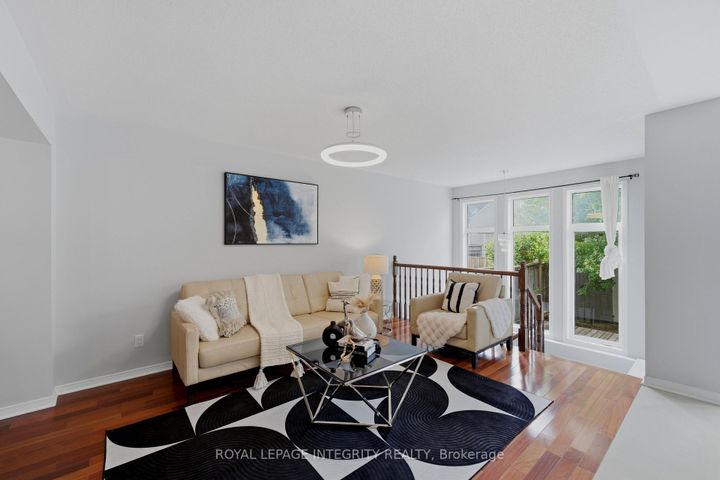 Photo 9 at 160 DEERCROFT Avenue, Nepean (Longfields), Ottawa