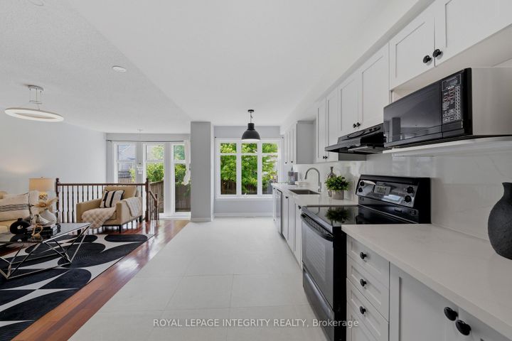 Photo 14 at 160 DEERCROFT Avenue, Nepean (Longfields), Ottawa