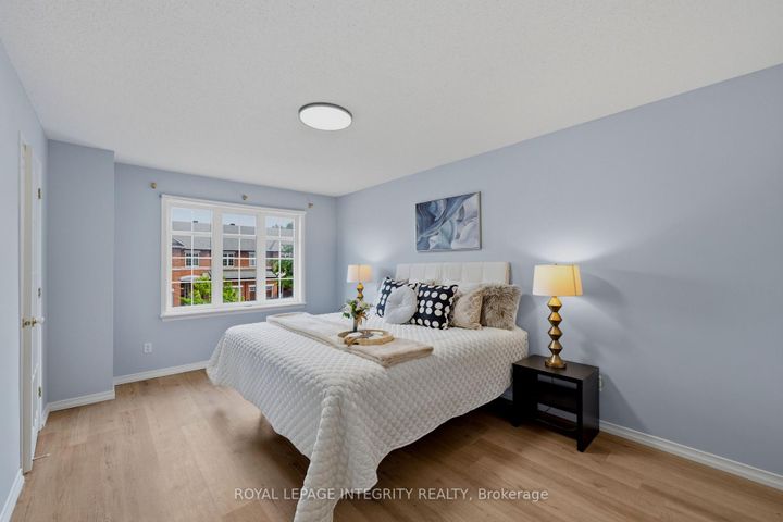 Photo 16 at 160 DEERCROFT Avenue, Nepean (Longfields), Ottawa