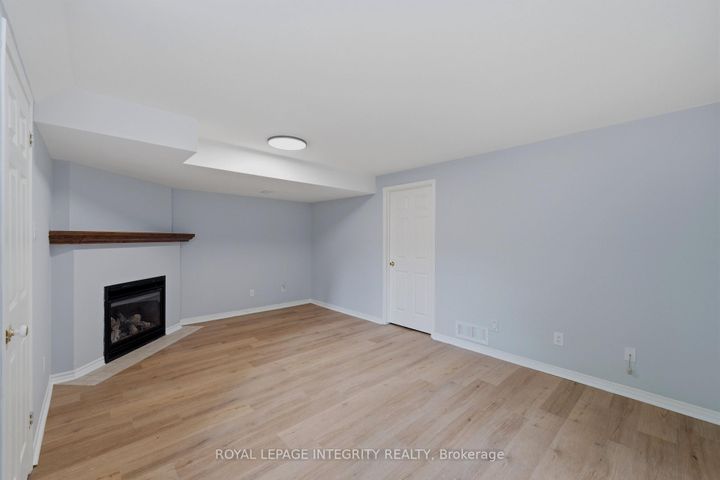 Photo 27 at 160 DEERCROFT Avenue, Nepean (Longfields), Ottawa