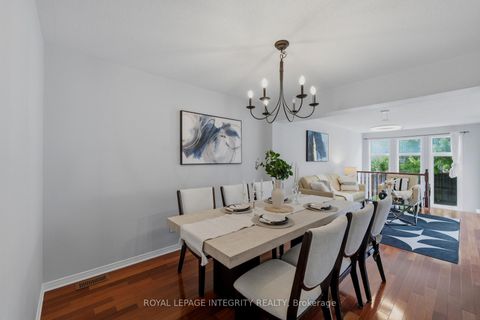 Photo 5 at 160 DEERCROFT Avenue, Nepean (Longfields), Ottawa