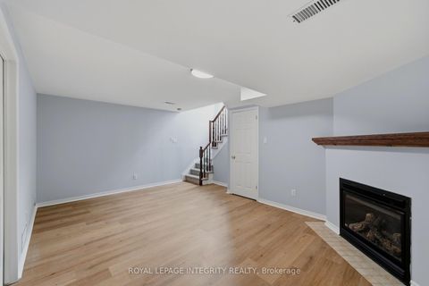 Photo 28 at 160 DEERCROFT Avenue, Nepean (Longfields), Ottawa