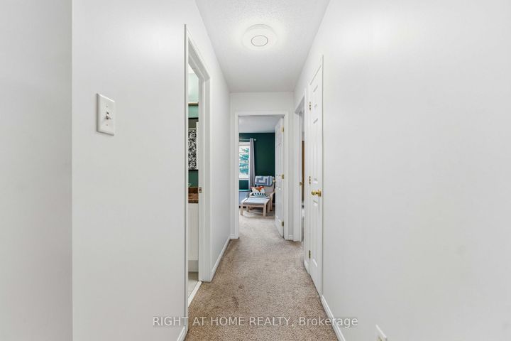 Photo 14 at 52 Fieldberry Private, Nepean (Stonebridge), Ottawa