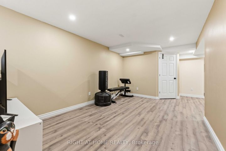 Photo 24 at 52 Fieldberry Private, Nepean (Stonebridge), Ottawa
