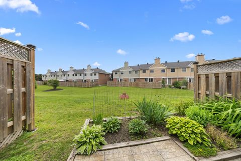 Photo 21 at 13 Bentbrook Crescent, Nepean (Heritage Park), Ottawa