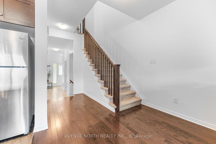 Photo 12 at 612 Via Campanale Avenue, Nepean (Longfields), Ottawa