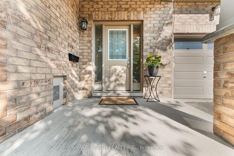 Photo 4 at 612 Via Campanale Avenue, Nepean (Longfields), Ottawa