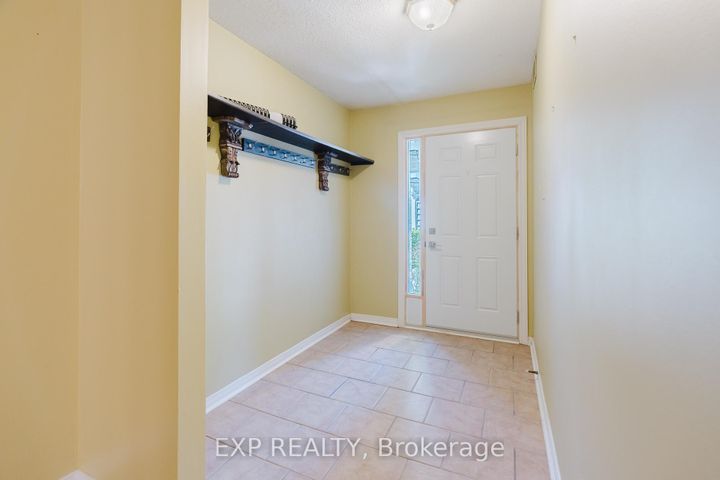 Photo 5 at 29 - 6 Forsyth Lane, Nepean (Crystal Beach), Ottawa