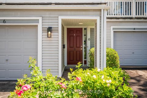 Photo 3 at 29 - 6 Forsyth Lane, Nepean (Crystal Beach), Ottawa
