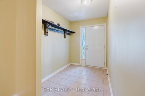 Photo 5 at 29 - 6 Forsyth Lane, Nepean (Crystal Beach), Ottawa