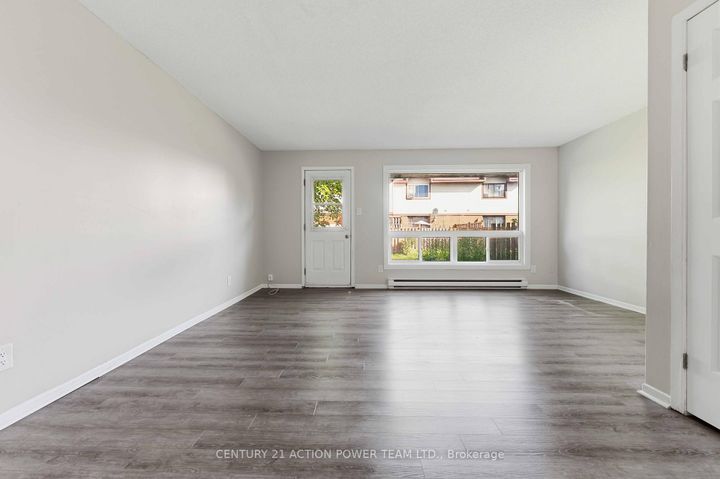 Photo 5 at A - 39 Woodvale Green Drive, Nepean (Craig Henry/Woodvale), Ottawa
