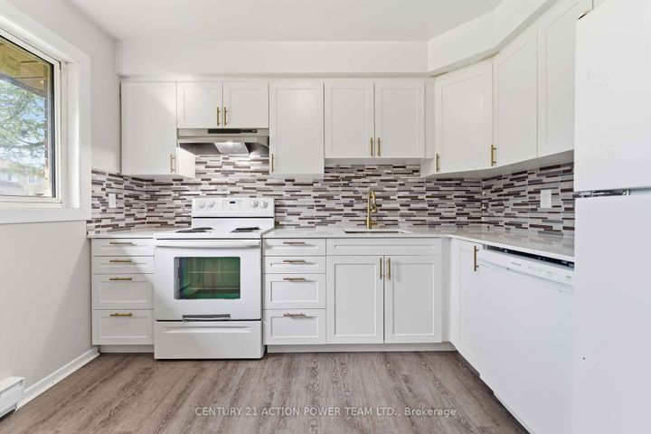 Photo 10 at A - 39 Woodvale Green Drive, Nepean (Craig Henry/Woodvale), Ottawa