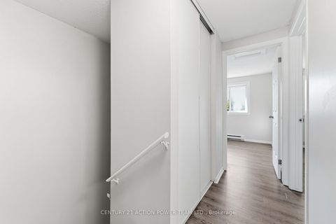 Photo 15 at A - 39 Woodvale Green Drive, Nepean (Craig Henry/Woodvale), Ottawa