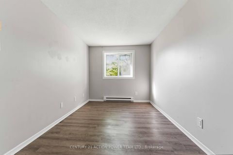 Photo 24 at A - 39 Woodvale Green Drive, Nepean (Craig Henry/Woodvale), Ottawa