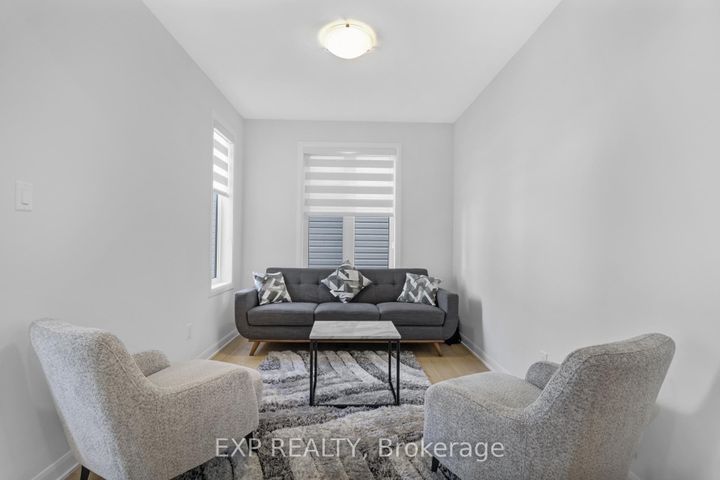 Photo 5 at 626 Inver Lane, Nepean (Half Moon Bay), Ottawa