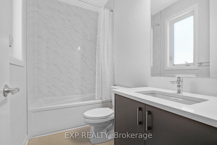 Photo 29 at 626 Inver Lane, Nepean (Half Moon Bay), Ottawa