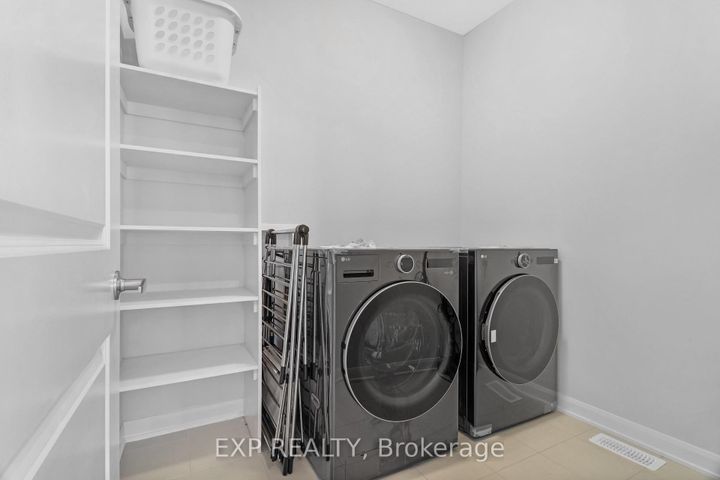 Photo 35 at 626 Inver Lane, Nepean (Half Moon Bay), Ottawa