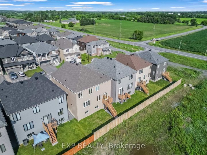 Photo 40 at 626 Inver Lane, Nepean (Half Moon Bay), Ottawa