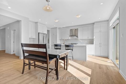 Photo 6 at 626 Inver Lane, Nepean (Half Moon Bay), Ottawa