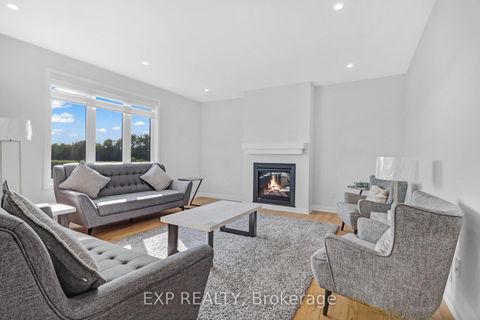 Photo 13 at 626 Inver Lane, Nepean (Half Moon Bay), Ottawa