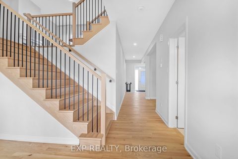 Photo 16 at 626 Inver Lane, Nepean (Half Moon Bay), Ottawa