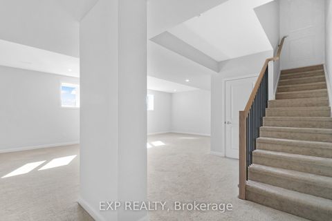 Photo 38 at 626 Inver Lane, Nepean (Half Moon Bay), Ottawa