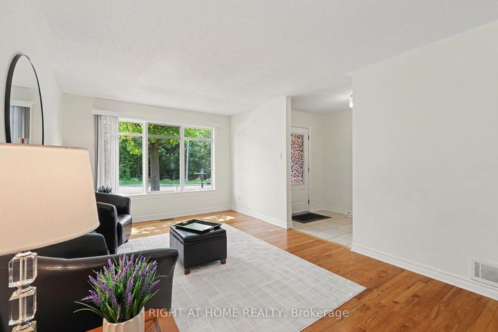 Photo 2 at 54 Fieldcrest Avenue, Nepean (Longfields), Ottawa